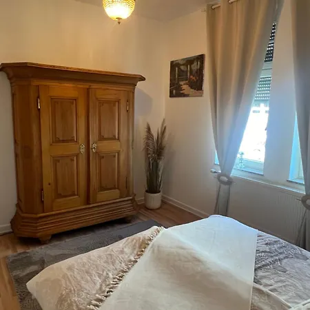 Exklusive 2 Zimmerwohnung Im Nostalgischen Stil Nahe Der Limburger Altstadt * Limburg an der Lahn
